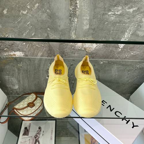 Picture of Givenchy Shoes Women _SKUfw118491490fw